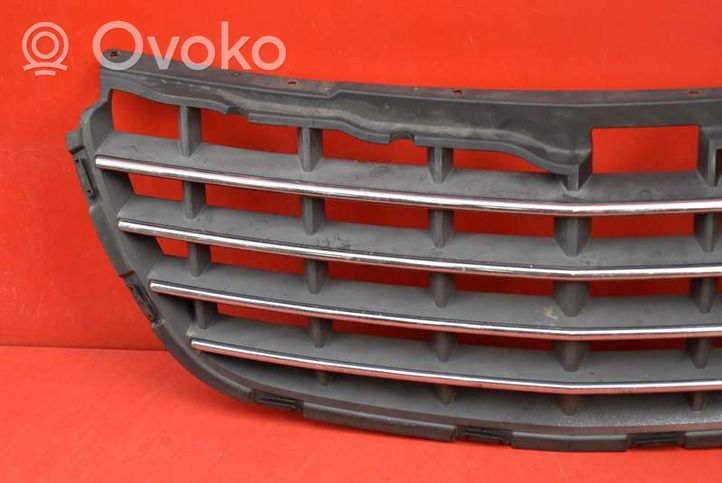 Chrysler Pacifica Atrapa chłodnicy / Grill 04857626AA