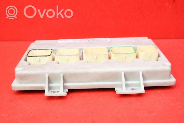 Chrysler Pacifica Module confort P04727604AG