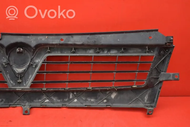 Opel Movano A Atrapa chłodnicy / Grill 8200233759