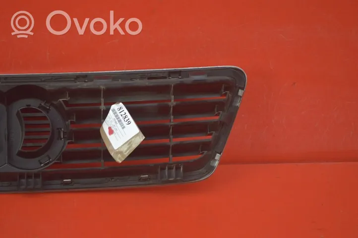 Audi A6 Allroad C5 Grille de calandre avant 4B0853651A