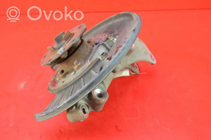 Volkswagen Touareg II Fuso a snodo con mozzo ruota anteriore 7P0609404G