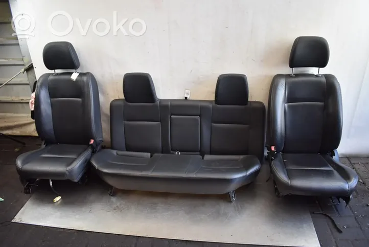 Ford Ranger Seat set 