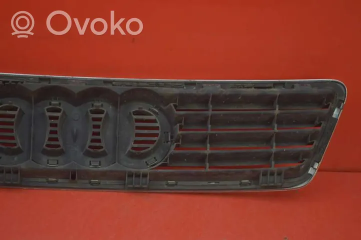 Audi A6 Allroad C5 Grille de calandre avant 4B0853651A