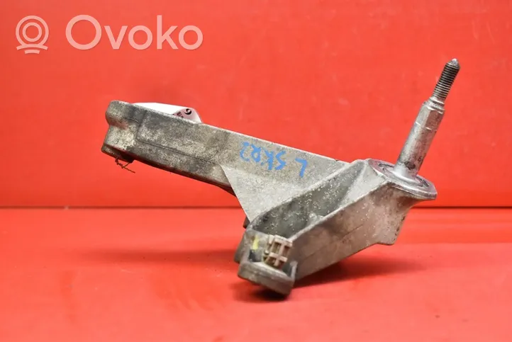 Dacia Dokker Gearbox mounting bracket 8200457080