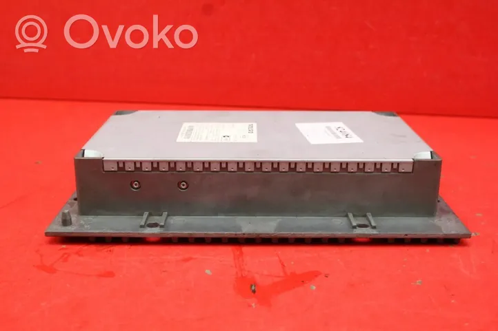 Volvo V50 Sound amplifier 30659551