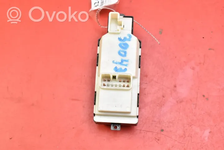 Daihatsu Sirion Interruptor del elevalunas eléctrico 515124