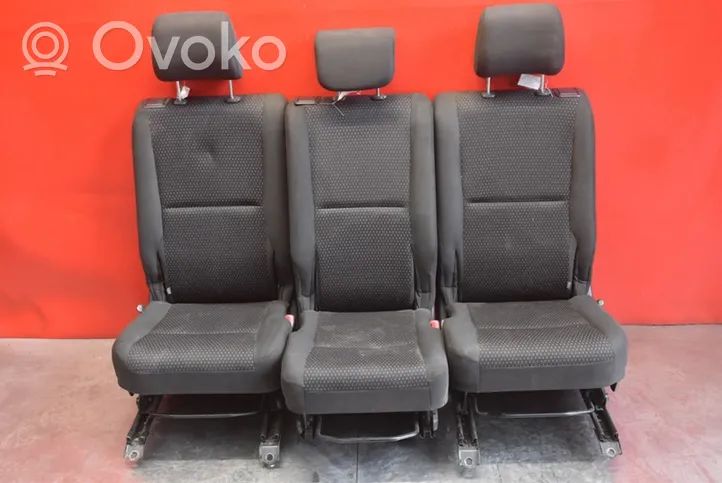 Toyota Corolla Verso E121 Set sedili 