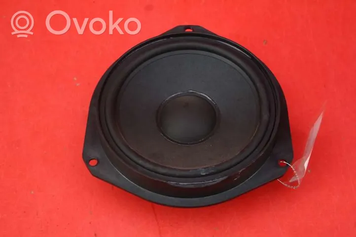 Opel Zafira B Enceinte subwoofer 24423552