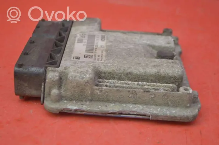 Opel Astra H Komputer / Sterownik ECU silnika 