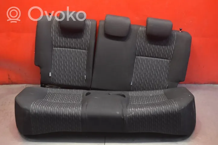 Toyota Yaris Fotele / Kanapa / Komplet TOYOTA