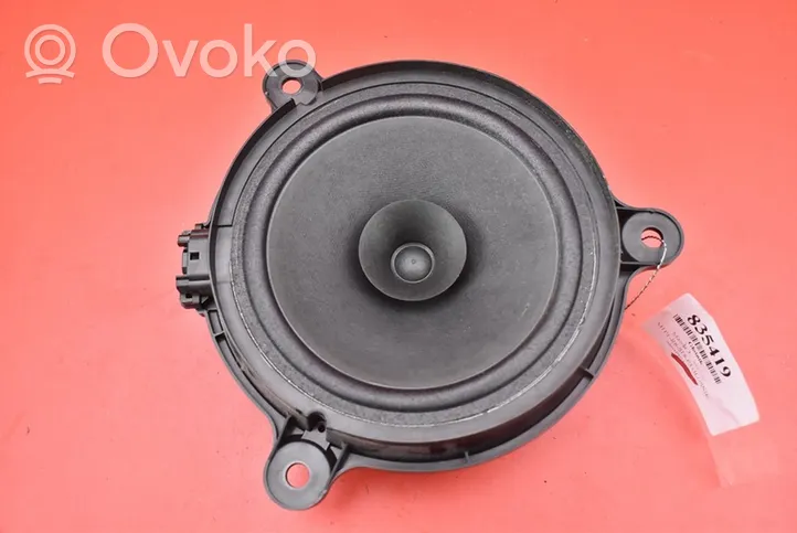 Mazda 3 II Subwoofer-bassokaiutin BHP166960