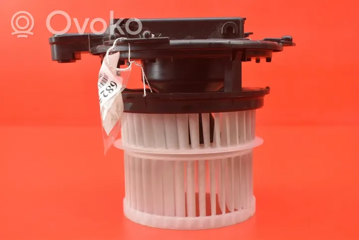 Toyota Corolla E10 Ventola riscaldamento/ventilatore abitacolo 5610T2