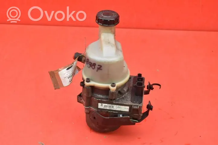 Dacia Dokker Ohjaustehostimen pumppu 491100842R