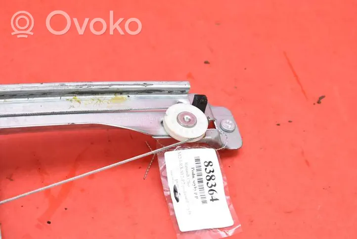 Renault Clio I Front door window regulator with motor 807205569r