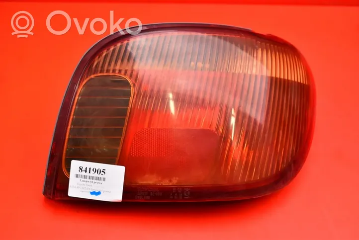 Toyota Yaris Verso Lampa tylna 52-053