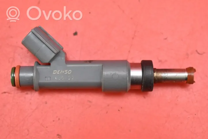 Toyota Corolla E10 Injecteur de carburant 23250-0T110