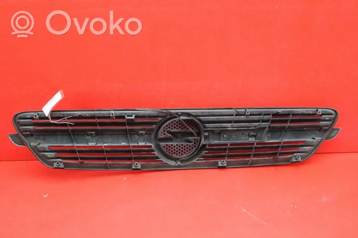 Opel Meriva A Front grill 13162160