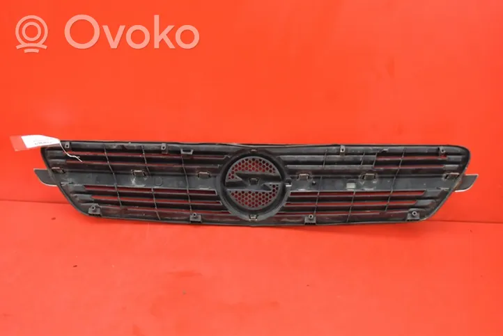 Opel Meriva A Front grill 13117843