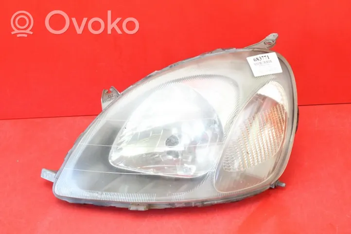 Toyota Yaris Verso Lampa przednia 
