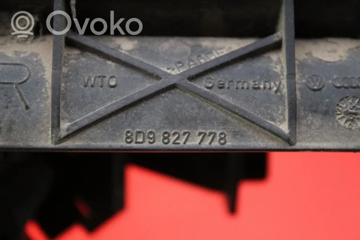 Audi A4 S4 B5 8D Uchwyt / Rączka zewnętrzna otwierania klapy tylnej / bagażnika 8D9827778