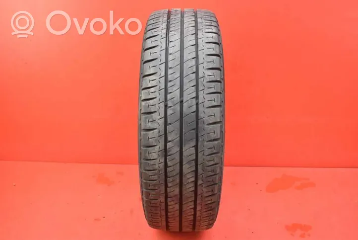 Opel Vivaro Opony letnie R17 MICHELIN