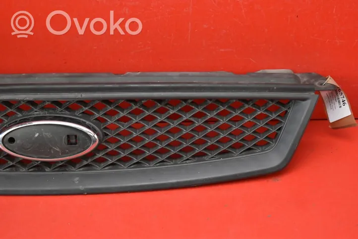 Ford Focus C-MAX Atrapa chłodnicy / Grill 4M51-8138-AE