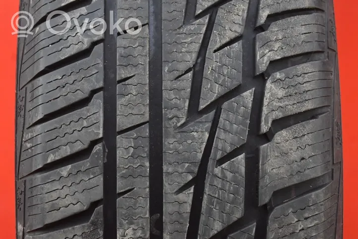 Dacia Duster R17 winter tire 