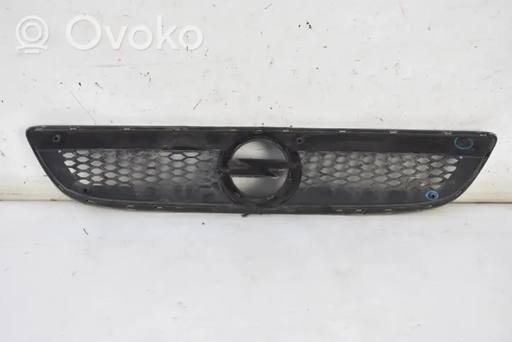 Opel Zafira A Grille de calandre avant 09270524