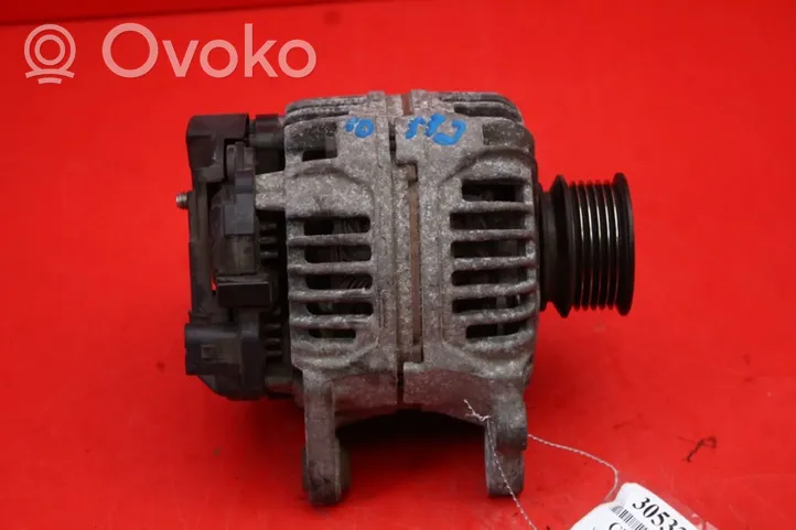 Volkswagen Golf IV Generatore/alternatore 028903028D