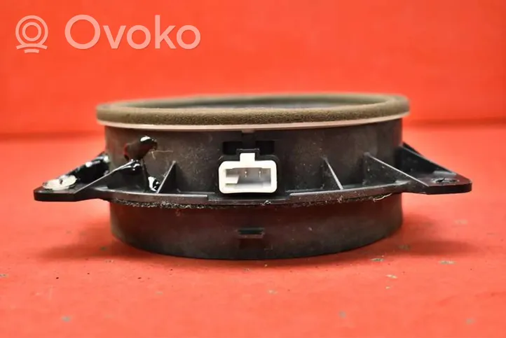 Toyota Auris 150 Subwoofer-bassokaiutin 86160-0D190