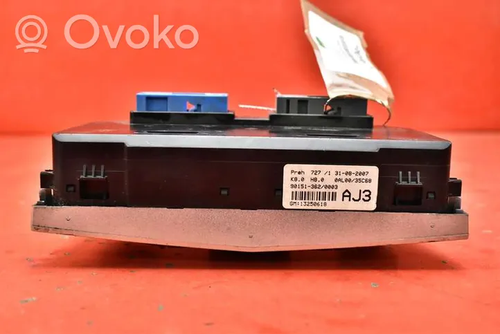 Opel Astra H Climate control unit 13250618