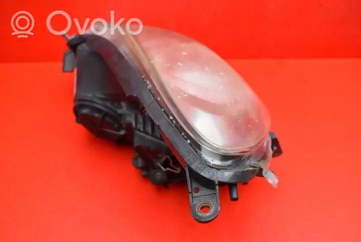 Opel Corsa D Lampa przednia 89391390