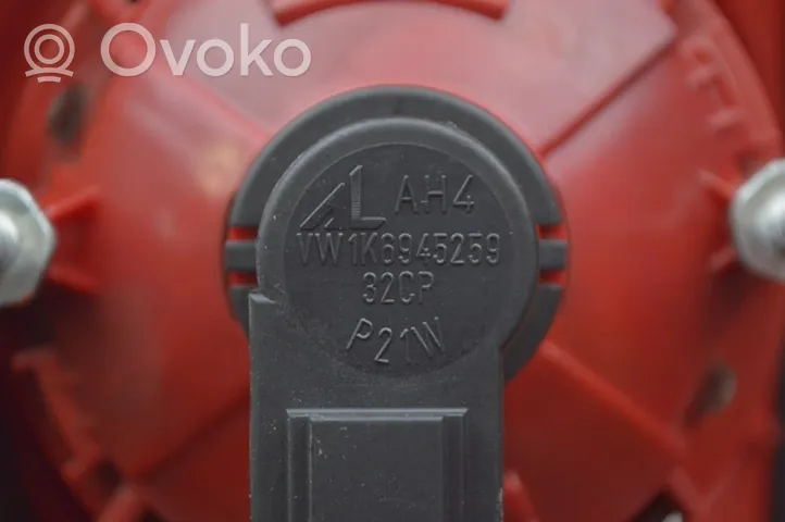 Volkswagen PASSAT B6 Feux arrière / postérieurs 27449002