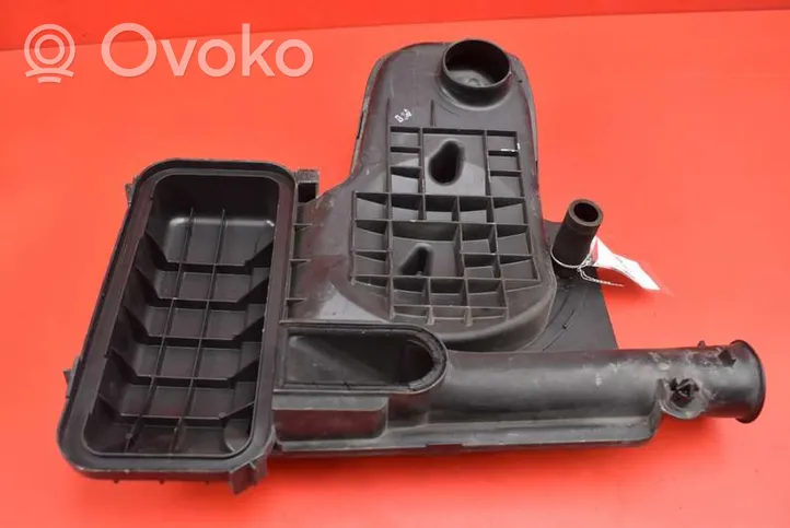 Toyota Aygo AB10 Oro filtro dėžė 17705-0Q010