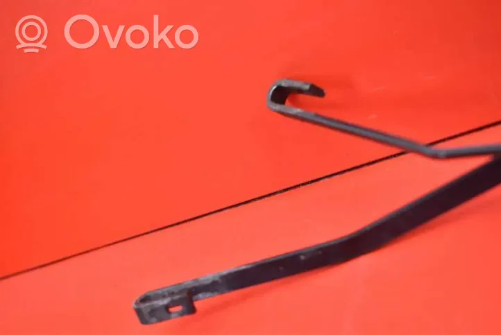 Citroen Saxo Front wiper blade arm CITROEN