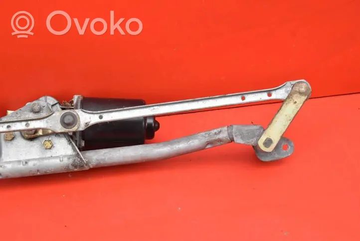 Citroen Saxo Front wiper linkage and motor 53544102