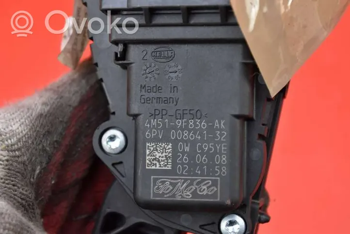 Ford Focus C-MAX Pedał gazu / przyspieszenia 4M51-9F836-AK