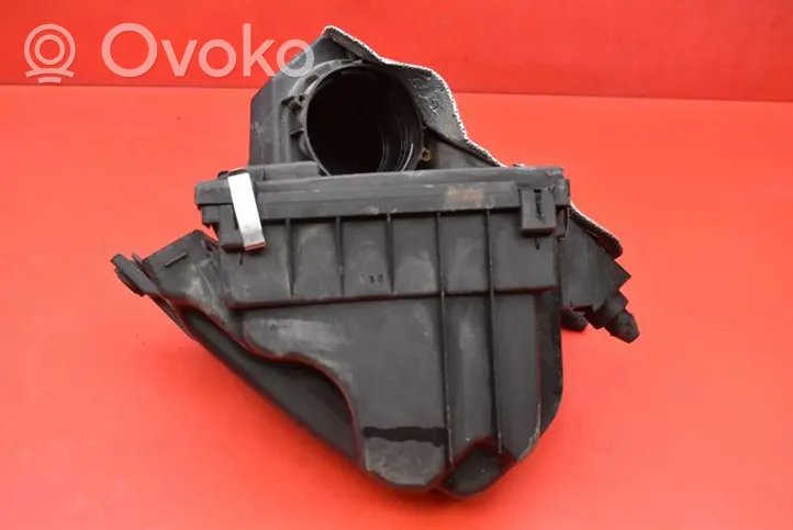 Volkswagen PASSAT B5.5 Scatola del filtro dell’aria 3B0129607Q