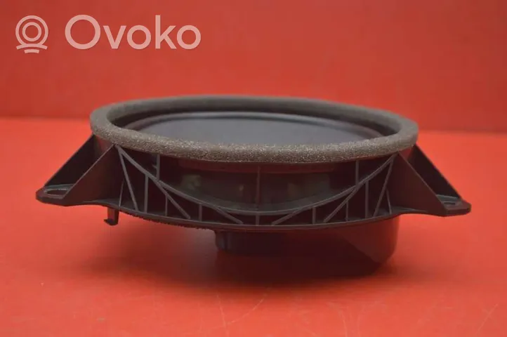 Toyota Corolla E10 Subwoofer-bassokaiutin 86160-02B80