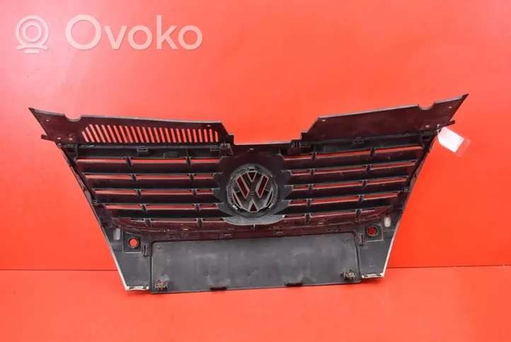 Volkswagen PASSAT B6 Front grill 3C0853651AF