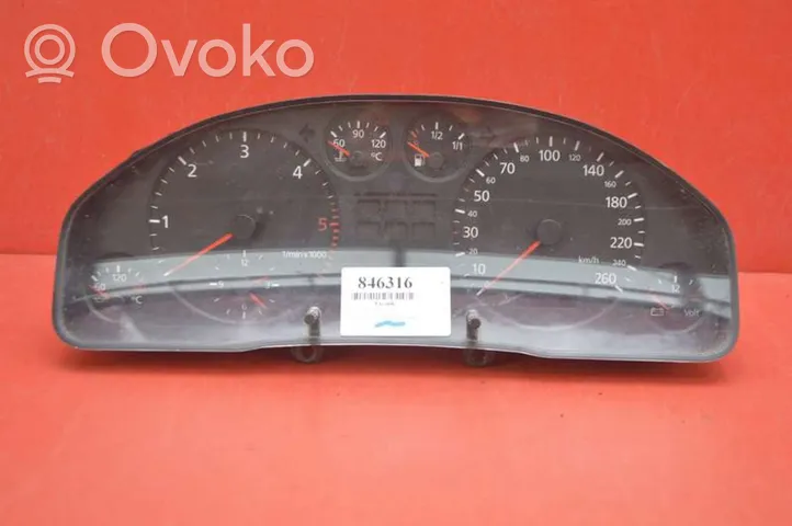 Audi A4 S4 B5 8D Speedometer (instrument cluster) 8D0919861B