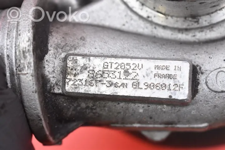 Volvo XC70 Cześć układu próżniowego turbosprężarki 8653122