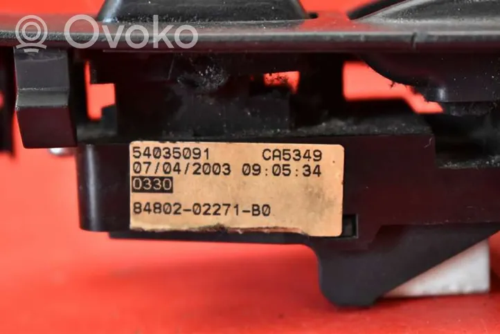 Toyota Corolla E120 E130 Elektrisko logu slēdzis 84802-02271