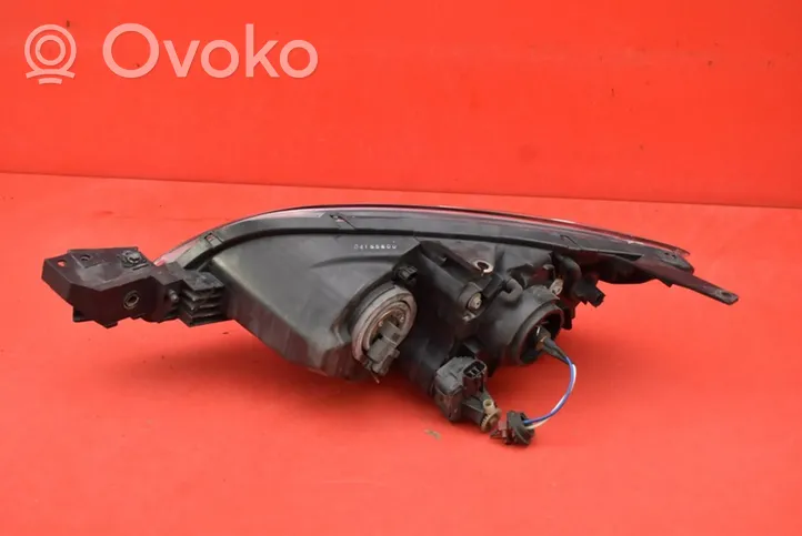 Mazda 3 I Faro delantero/faro principal 0000