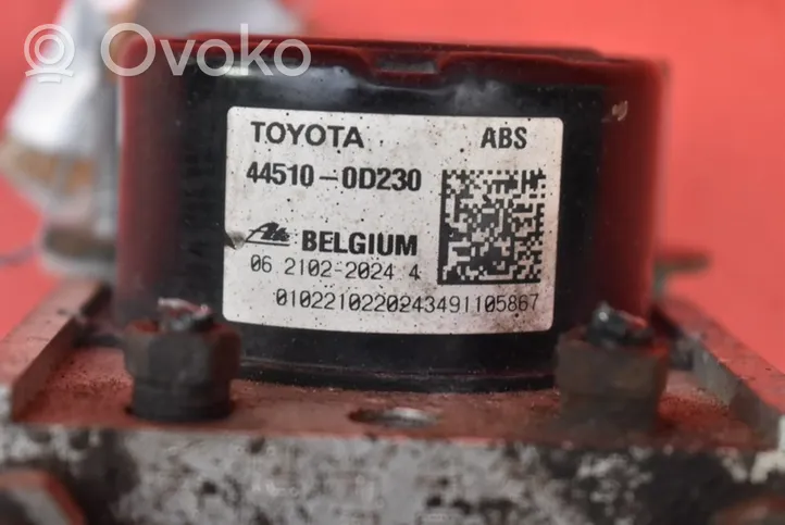 Toyota Yaris Блок ABS 44510-0D230