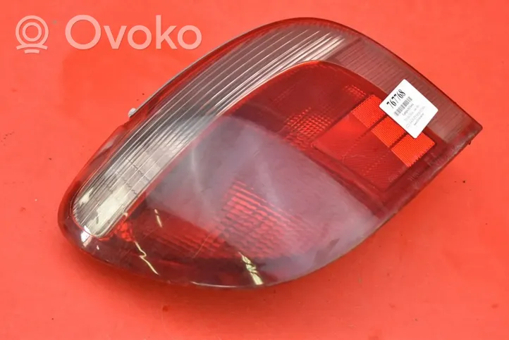 Toyota Yaris Verso Lampa tylna 52-004