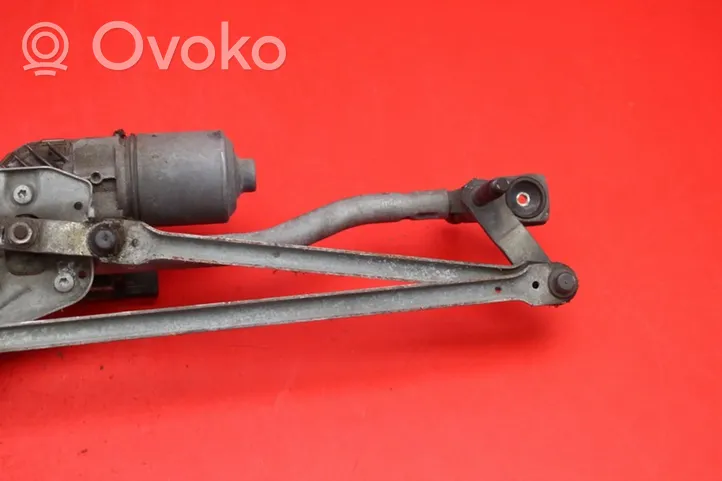 Volvo XC70 Front wiper linkage and motor 30796358