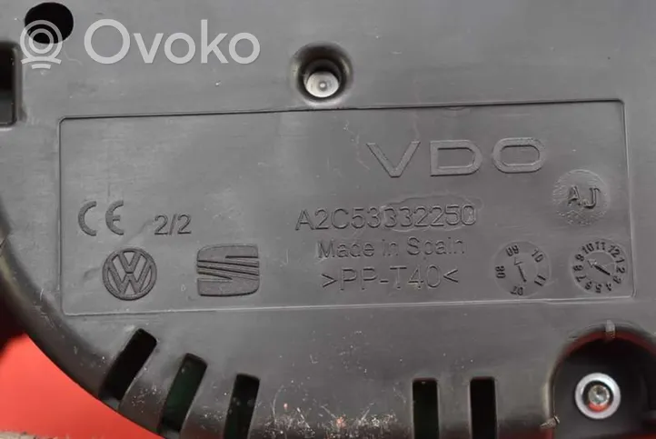 Volkswagen Cross Polo Speedometer (instrument cluster) 6R0920861A