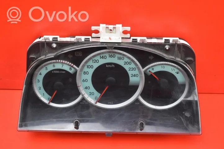 Toyota Corolla Verso AR10 Compteur de vitesse tableau de bord 83800-0F021