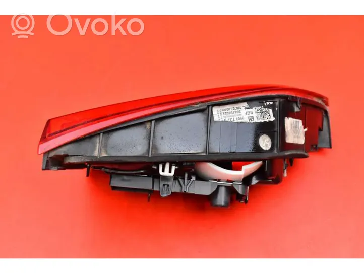 Bedford Astra Lampa tylna 39077379